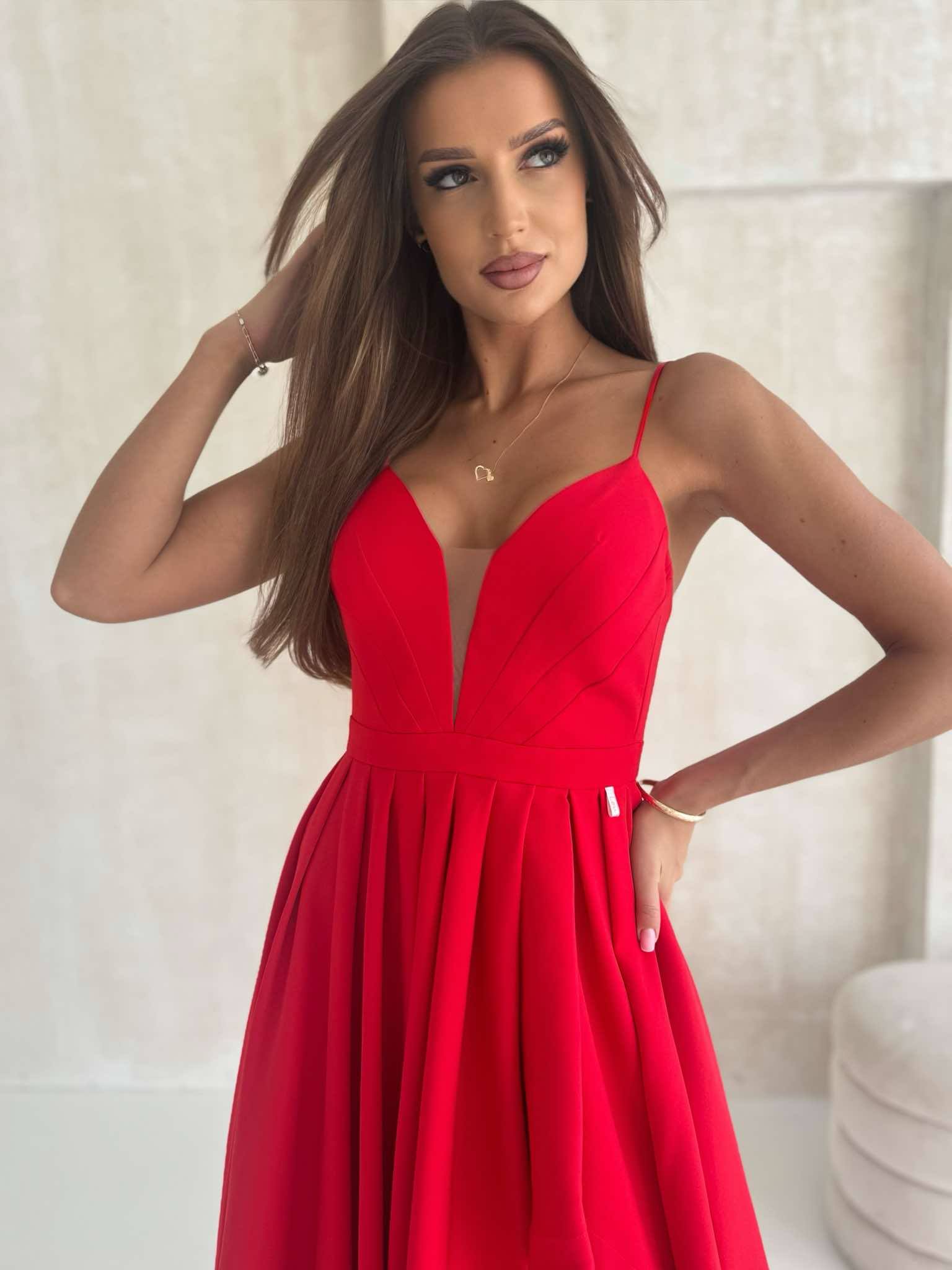 Bride czerwona
