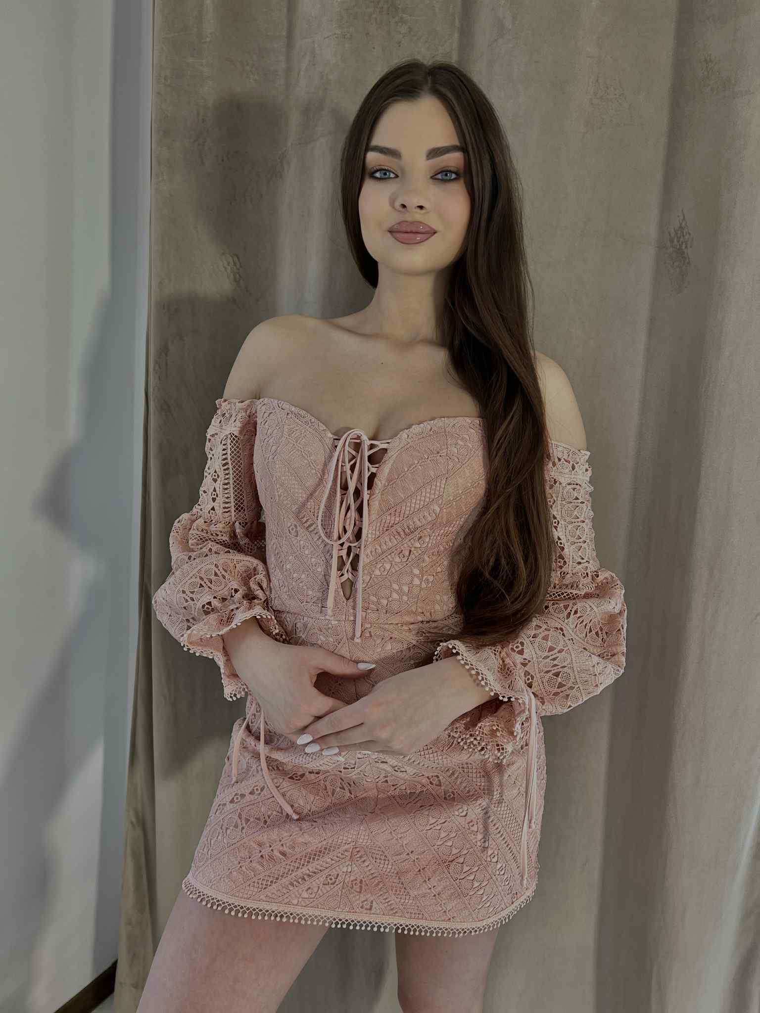 Anisha - Lou zdjęcie 1